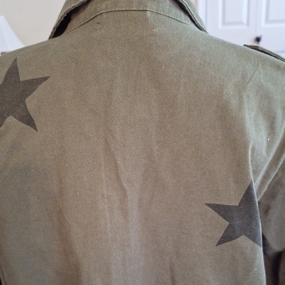 Women's Olive Star-Print Military Field Jacket - Picture 5 of 7